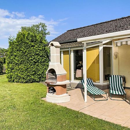 Holiday Home Alexorella Godern Exterior foto